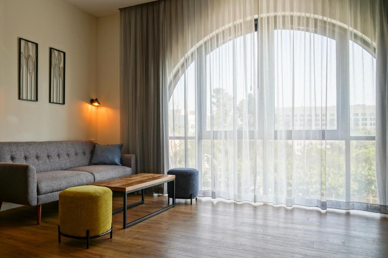 Apartique Hotel เยรูซาเลม ภายนอก รูปภาพ