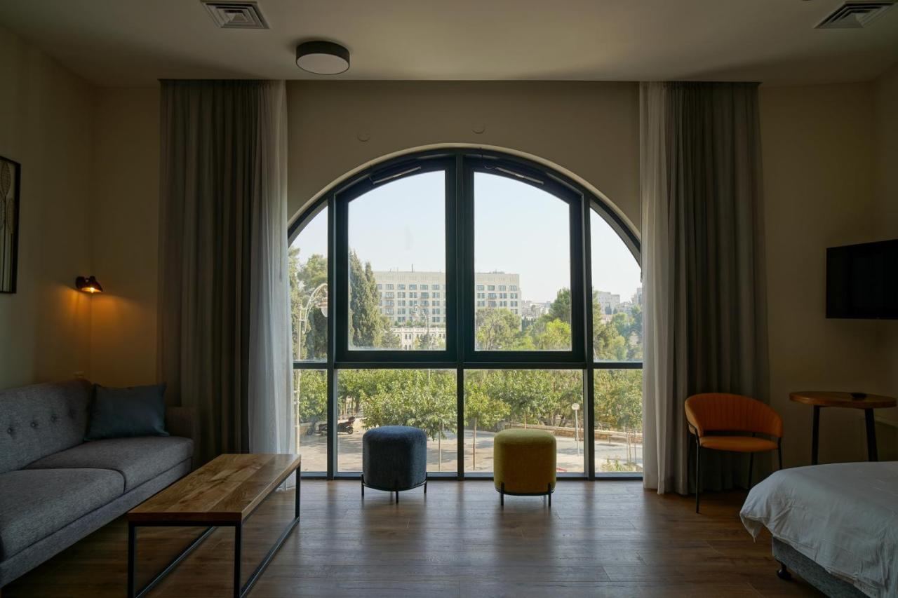 Apartique Hotel เยรูซาเลม ภายนอก รูปภาพ